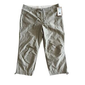 NWT Columbia Women Arch Cape Remix Cargo Capri Olive Green Sz Large Lightweight